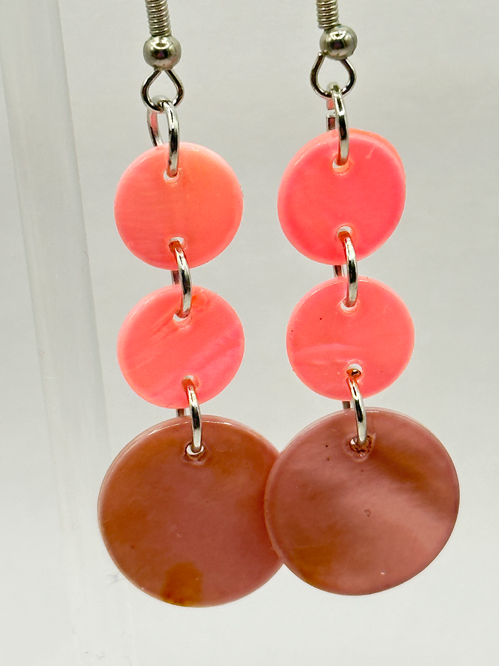 1006 - Pink Dangling Earrings with Circular Disks