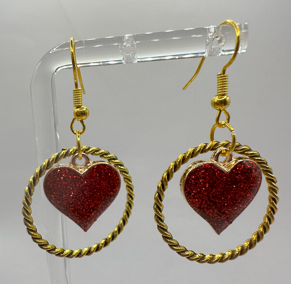 1010 - Simple Budget Red Heart Dangling Earrlings